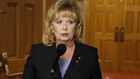 Pamela Wallin repays $100K in expenses, blames Senate 'lynch mob'